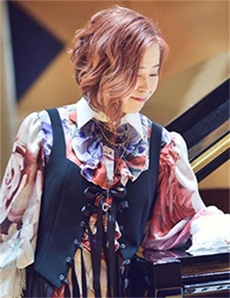 梶浦由记 Kajiura Yuki かじうら ゆき 梶浦由记 Kajiura Yuki かじうら ゆき