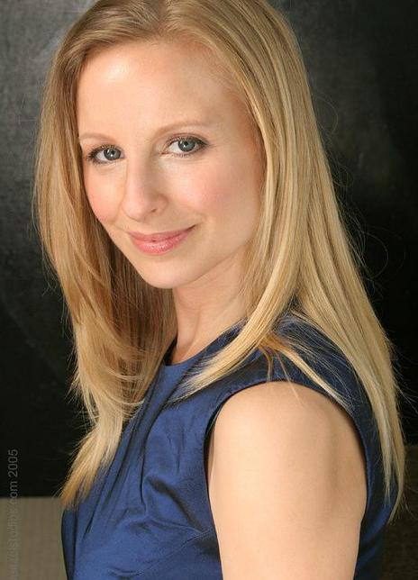 玛丽安·索楚克 Marianne Sawchuk 