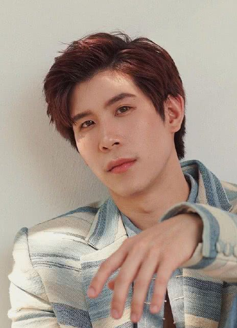 帕努帕特·阿诺玛契提 Parnupat Anomakiti ภาณุภัทร อโนมกิติ Park Park Parnupat Anomakiti Parnupat Anomakit Park Parnupat