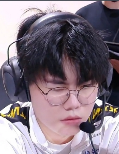 乔兮 曾庆龙 乔兮 曾庆龙