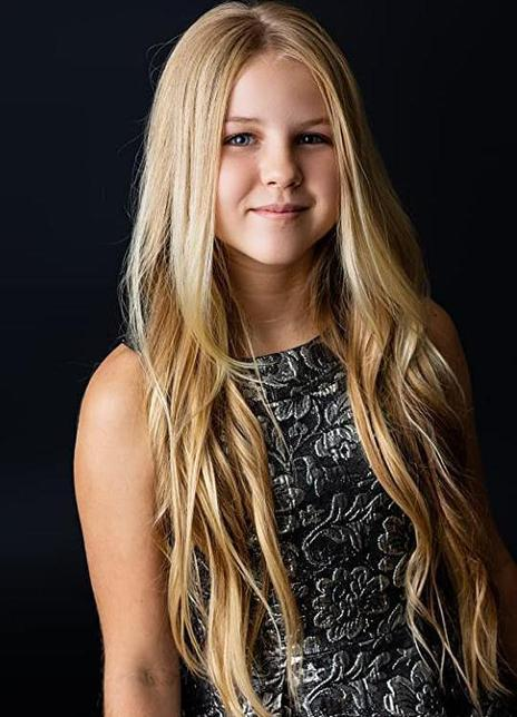 贝莉·塞恩 Bailey Thain 