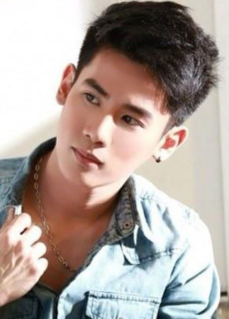 科恩·库纳提阿皮西里 Khunatipapisiri Korn 吴俊 小天使 Oaujun  กร คุณาธิปอภิสิริ