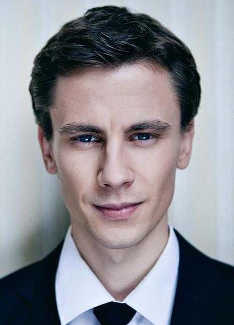 亚当·博比克 Adam Bobik 