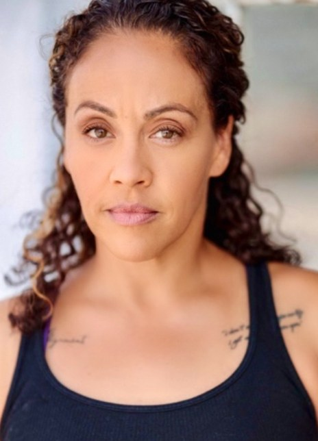 埃里卡·林格 Erika Ringor 