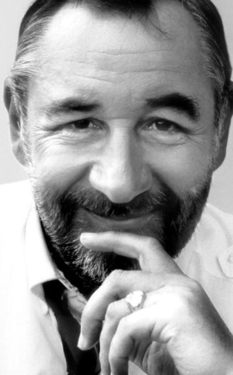 菲利普·努瓦雷 Philippe Noiret 菲利普·诺伊莱特 菲利普·诺瓦雷 nm0634159