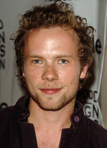 布莱登·佛雷切 Brendan Fletcher 布兰登·弗莱彻 