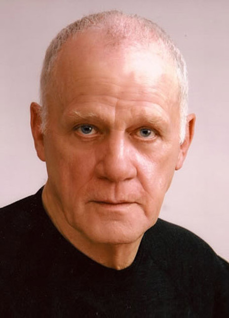 里昂·拉瑟姆 Leon Russom 