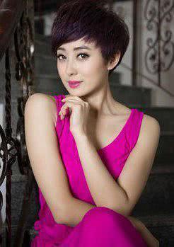 田家伊 Miaomiao Tian 