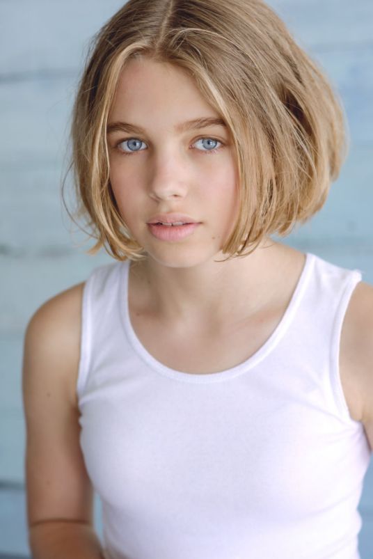 蒂根·克罗夫特 Teagan Croft 