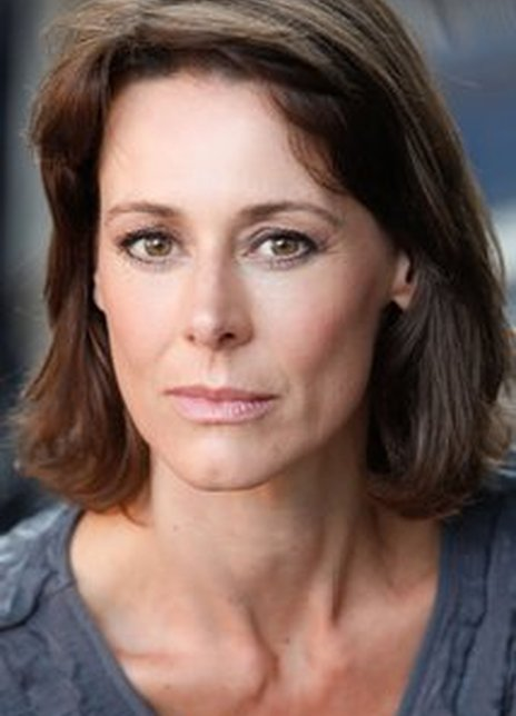 朱丽叶·霍兰德 Juliet Howland 