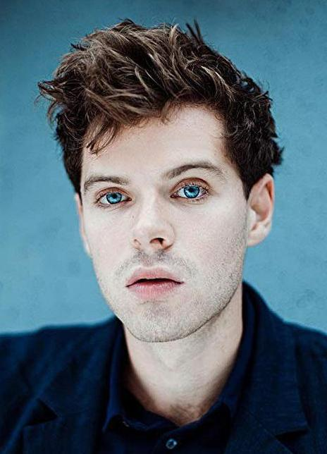 菲利普·阿德耶夫 Fillip Adeyev 