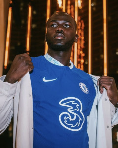 卡利杜·库利巴利 Kalidou Koulibaly 卡利杜·库利巴利 Kalidou Koulibaly