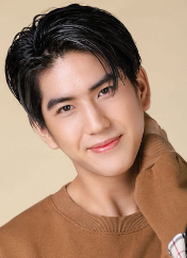 塔文岸·阿努库帕拉瑟 Tawinan Anukoolprasert 塔文岸·阿努库帕拉瑟 Tawinan Anukoolprasert