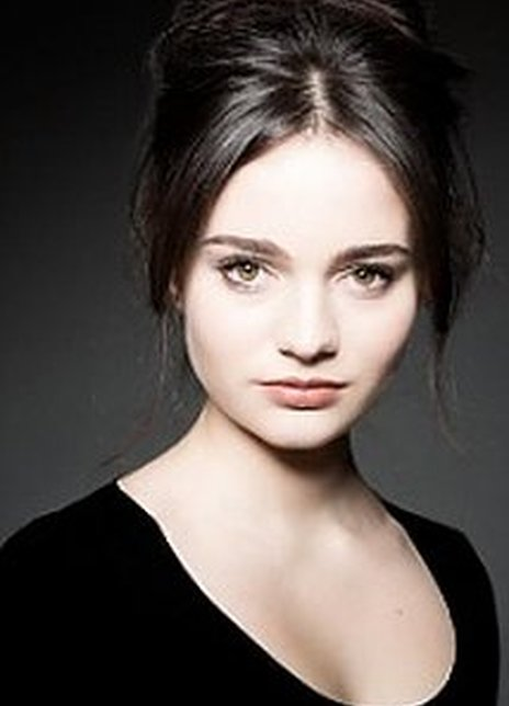 艾斯琳·弗兰乔茜 Aisling Franciosi 