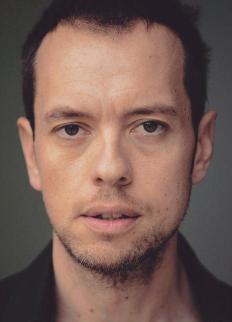 斯蒂夫·莫察基斯 Steve Mouzakis 