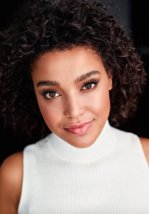 露西·巴雷特 Lucy Barrett 露西·巴雷特 Lucy Barrett