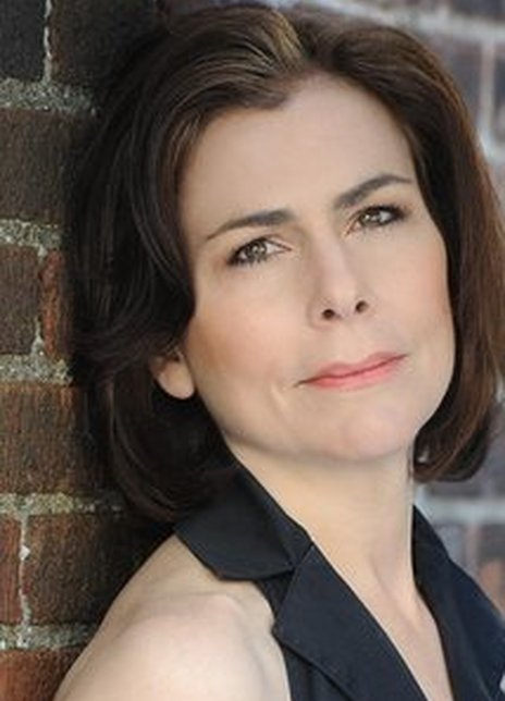 艾琳·格列佐斯 Irene Glezos Renie