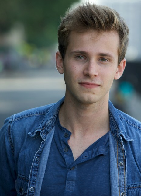 尼古拉斯·波达尼 演员 / 81号档案 / 飞天小女警 