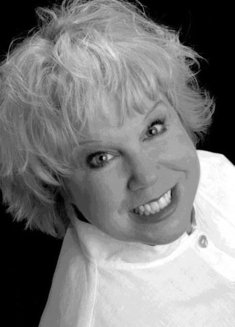 丹妮·狄龙 Denny Dillon Denise Dillon