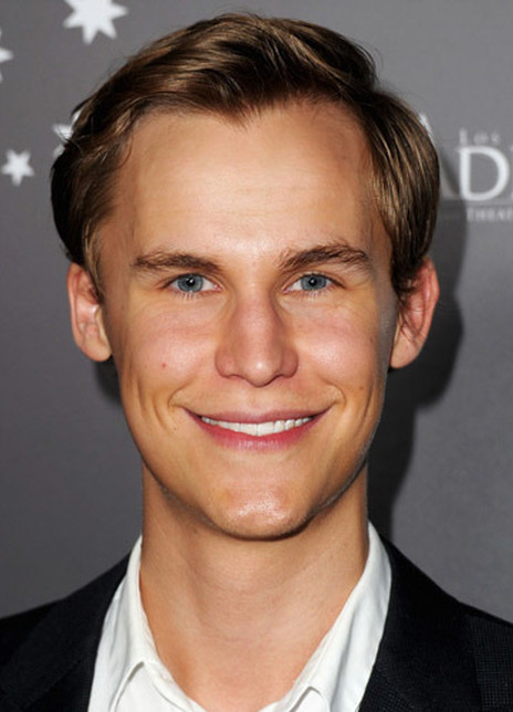 瑞斯·维克菲尔德 Rhys Wakefield 