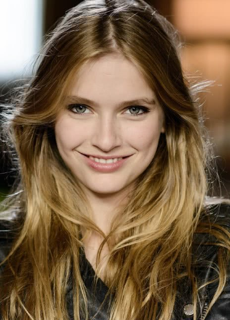 卡米尔·拉萨特 Camille Razat 