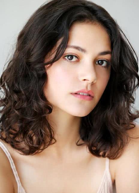 布鲁·亨特 Blu Hunt 