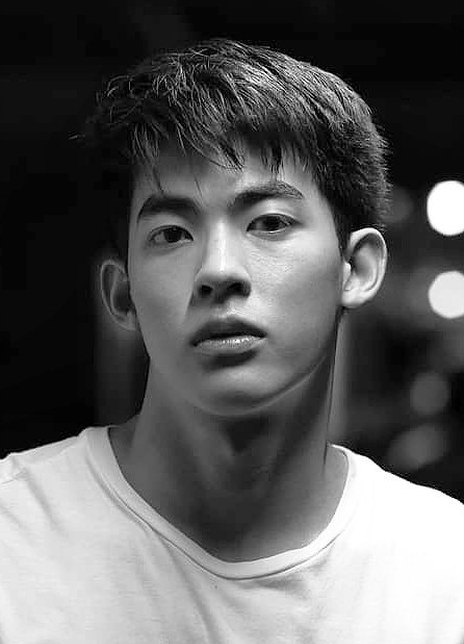 蓬沙棘·帕努且提旺 Phongsathorn Padungkiattiwong  苏提  蓬沙棘·帕努且提旺 พงศธร ผดุงเกียรติวงศ์本名 / กรีน / Green / Phongsathorn Padungktiwong