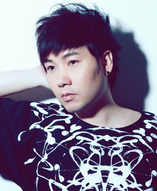 叶文辉 啤梨 Barry Yip 叶文辉 啤梨 Barry Yip