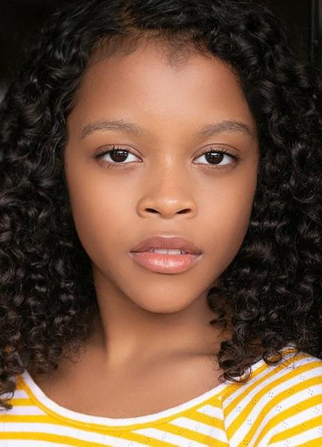 纳迪娅·西姆斯 Nadia Simms 