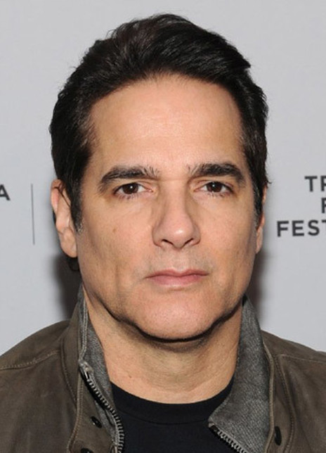 尤尔·瓦斯克斯 Yul Vazquez 