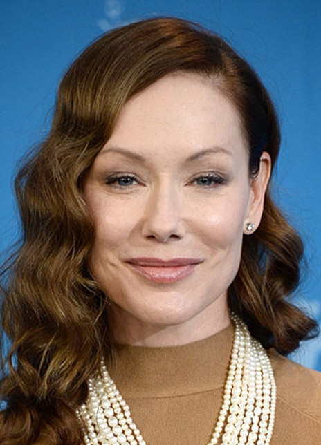 西蒙娜·爱丽丝·吉拉德 Simone-Elise Girard 