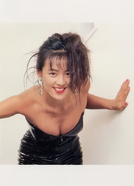 中村绫 Aya Nakamura 中村綾 中村绫 Aya Nakamura 中村綾