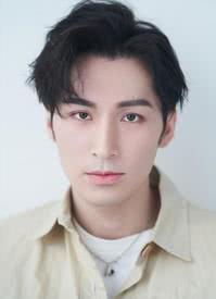 谢欣华 Xinhua Xie 