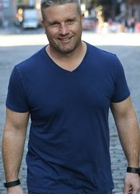 凯尔·休斯 Kyle Hughes 