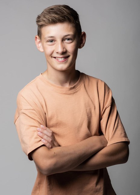 谢尔·西蒙斯 Shayle Simons 谢尔·西蒙斯 Shayle Simons