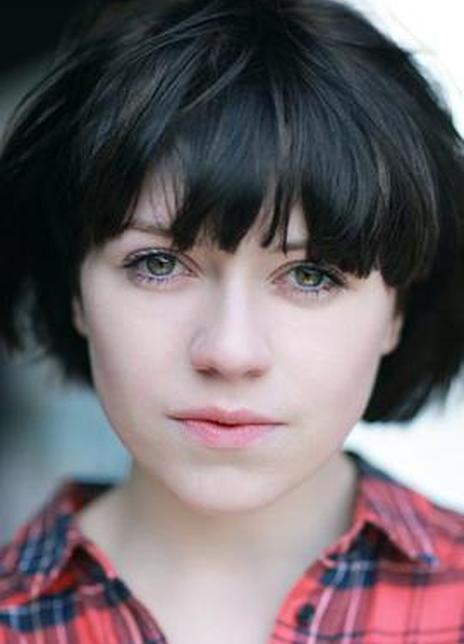 嘉玛-莉亚·德弗罗 Gemma-Leah Devereux 