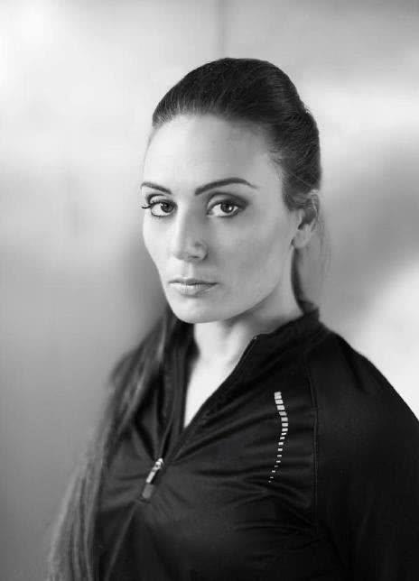 莎拉·费希恩 Zara Phythian 