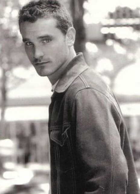 克里斯·威廉·马丁 Chris William Martin Chris Chris W. Martin Chris Martin Corky Martin