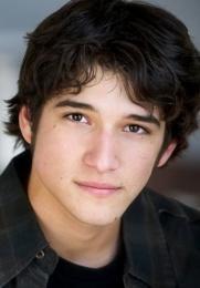 泰勒·珀西 Tyler Posey 