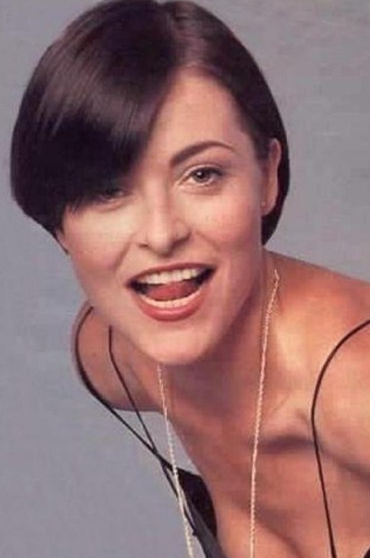 阿曼达·多诺休 Amanda Donohoe 阿曼达·多诺霍 