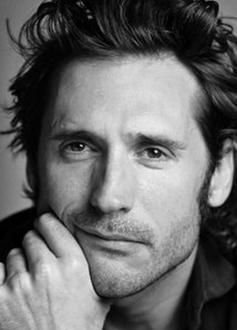 查理·加德纳 Charlie Gardner 