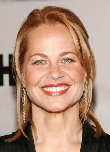 迪尔德丽·罗夫乔 Deirdre Lovejoy 