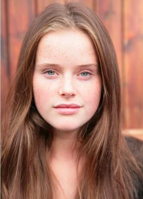 伊莫根·金 Imogen King 伊莫根·金 Imogen King