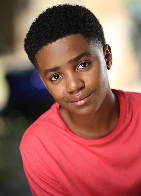 迈尔斯·特鲁伊特 Myles Truitt 