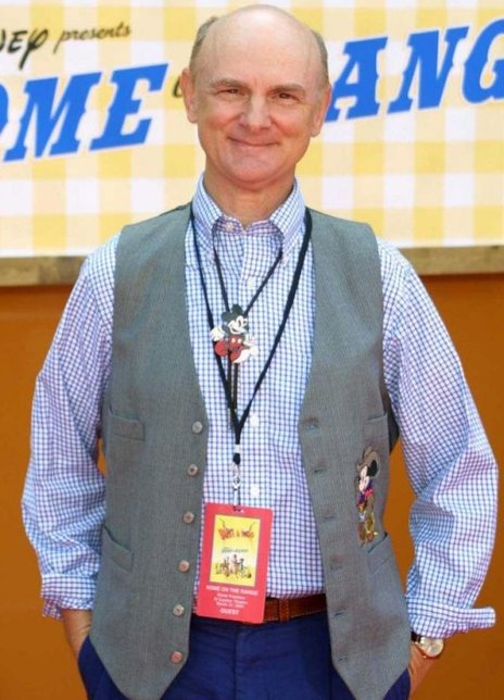 查理·戴尔 Charlie Dell 