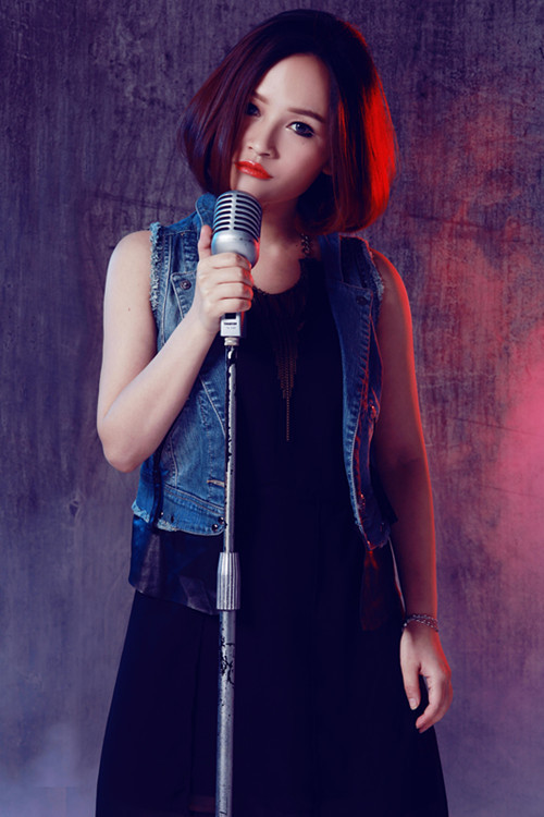 伍佳丽 伍小美 小巨人 Cherie