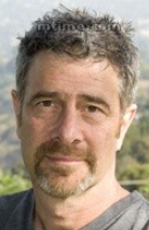 吉尔·约格尔 Gil Junger 吉尔·杨格  吉尔·容格 Gilbert R. Junger  Gilbert Junger