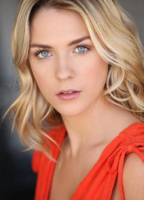 凯姬·迈克拉瑞 Kiki McCleary 