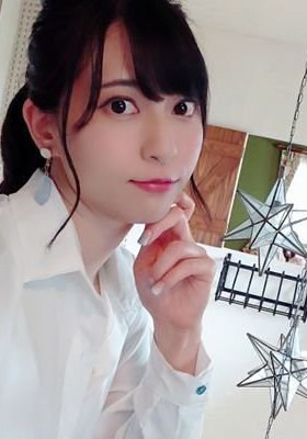 村井理沙子 Risako Murai 