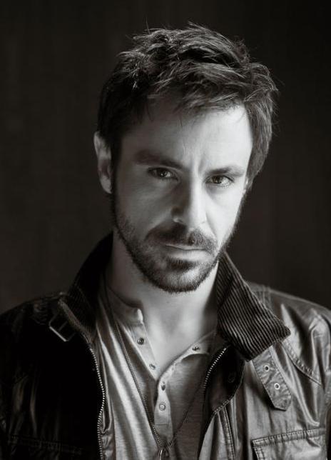 伊蒙·艾略特 Emun Elliot 伊蒙·艾略特 Emun Elliot